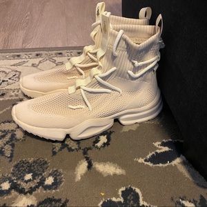 SIA Collective Cream High- Vulture Brand New SZ 10